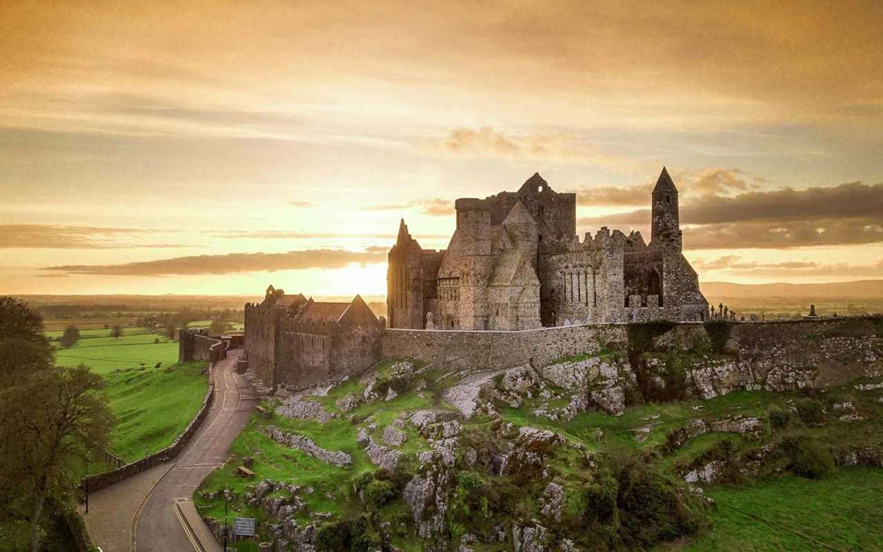 Rock Of Cashel Large 1800X1125 1